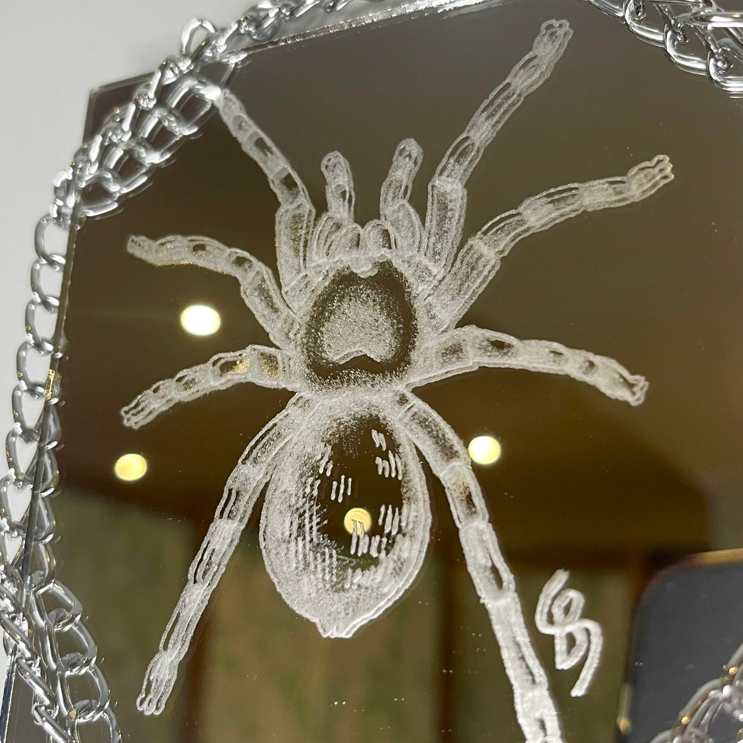 Tarantula Etched Mirror