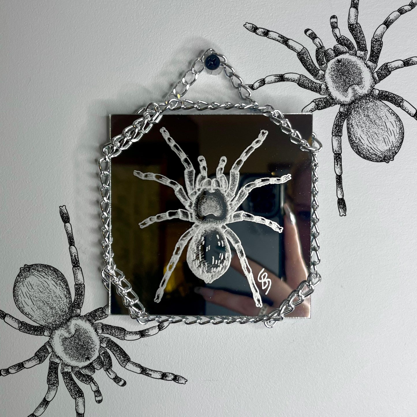 Tarantula Etched Mirror